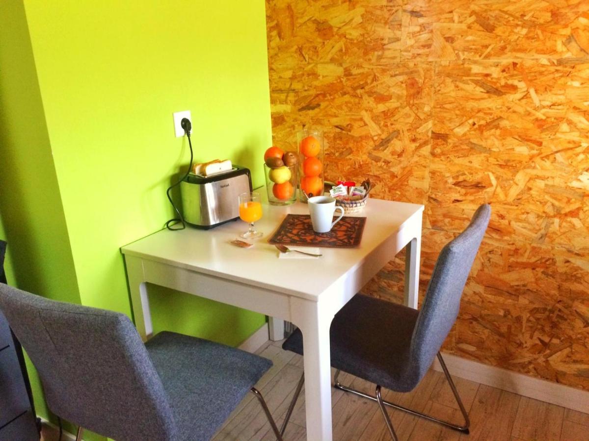 Apartamento Ribera Del Duero Reserva Tubilla del Lago Exterior foto